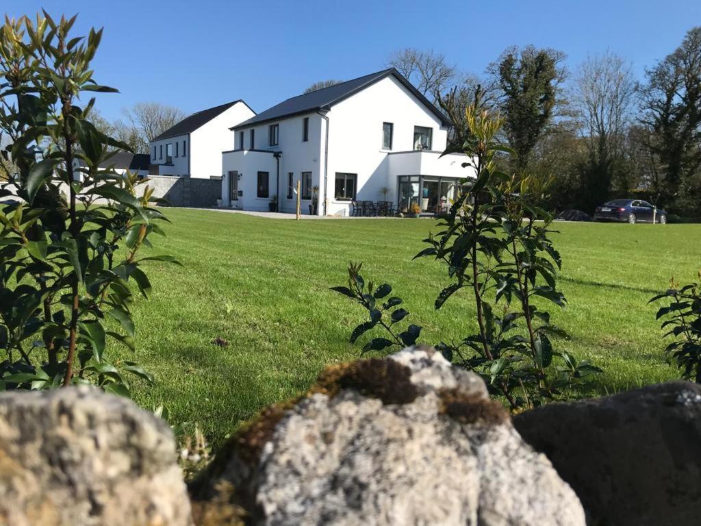 Ashlee Lodge, Shanagarry P25K6R6 Near Ballymaloe House & Garryvoe Hotel Экстерьер фото